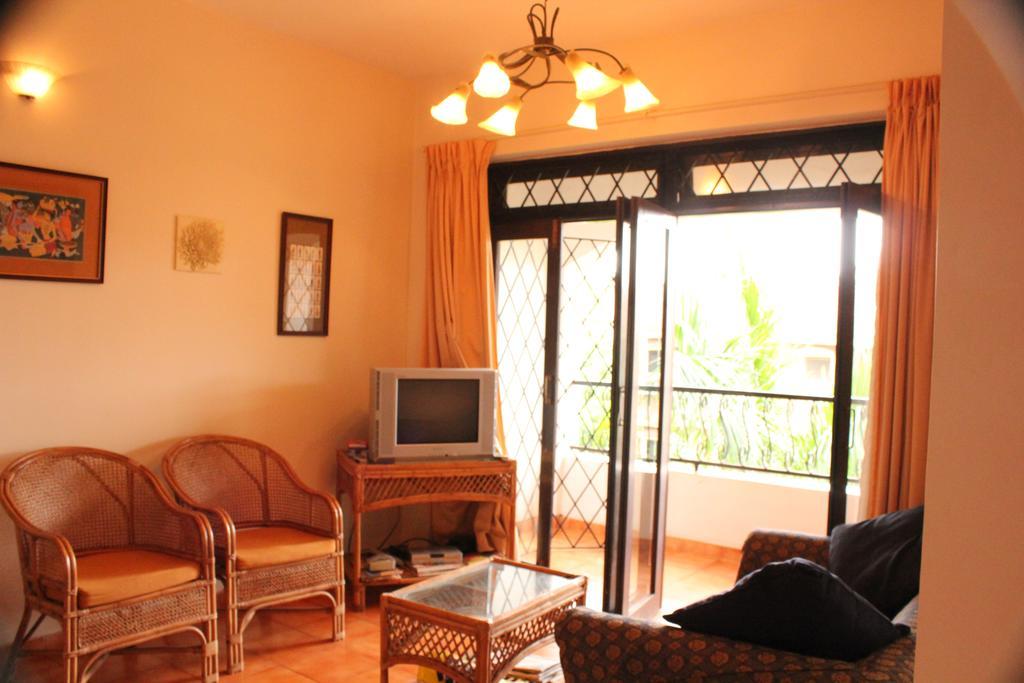 Diana Apartments Candolim Exterior foto