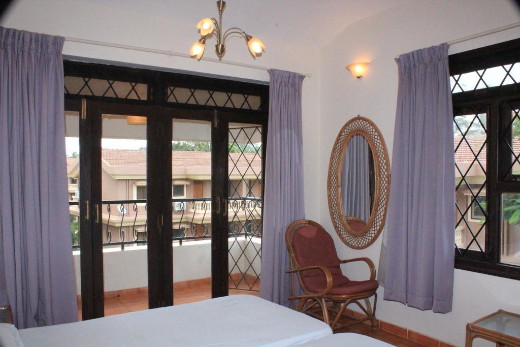 Diana Apartments Candolim Exterior foto
