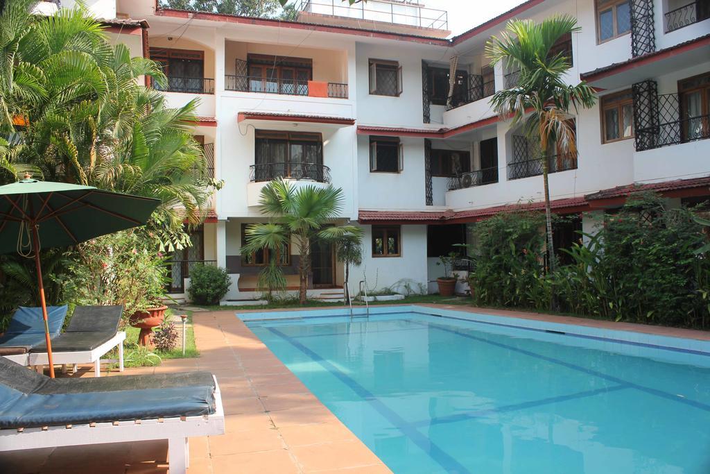 Diana Apartments Candolim Exterior foto